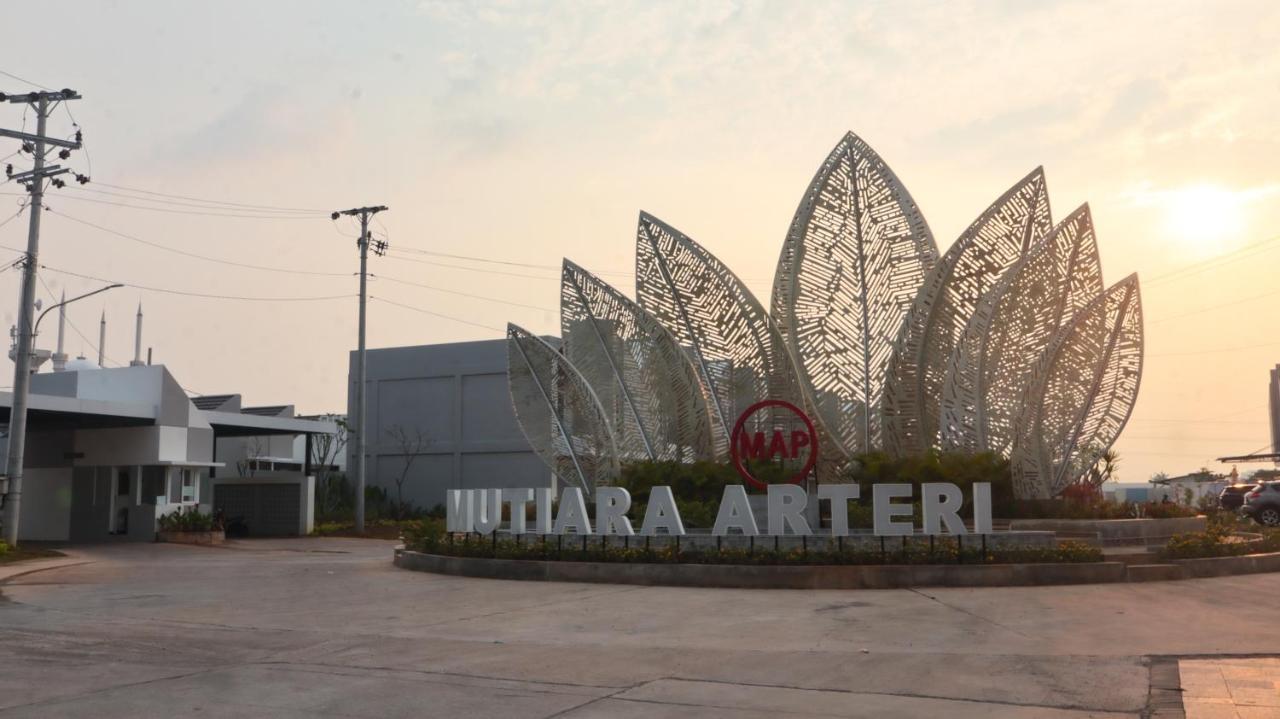 Villa Ku Villa Mu Semarang Exteriér fotografie