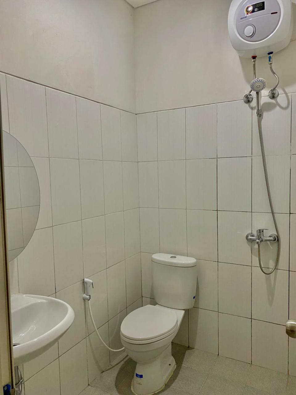 Villa Ku Villa Mu Semarang Exteriér fotografie