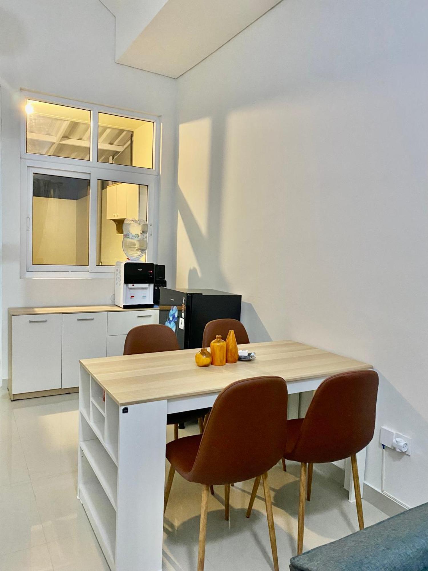 Villa Ku Villa Mu Semarang Exteriér fotografie