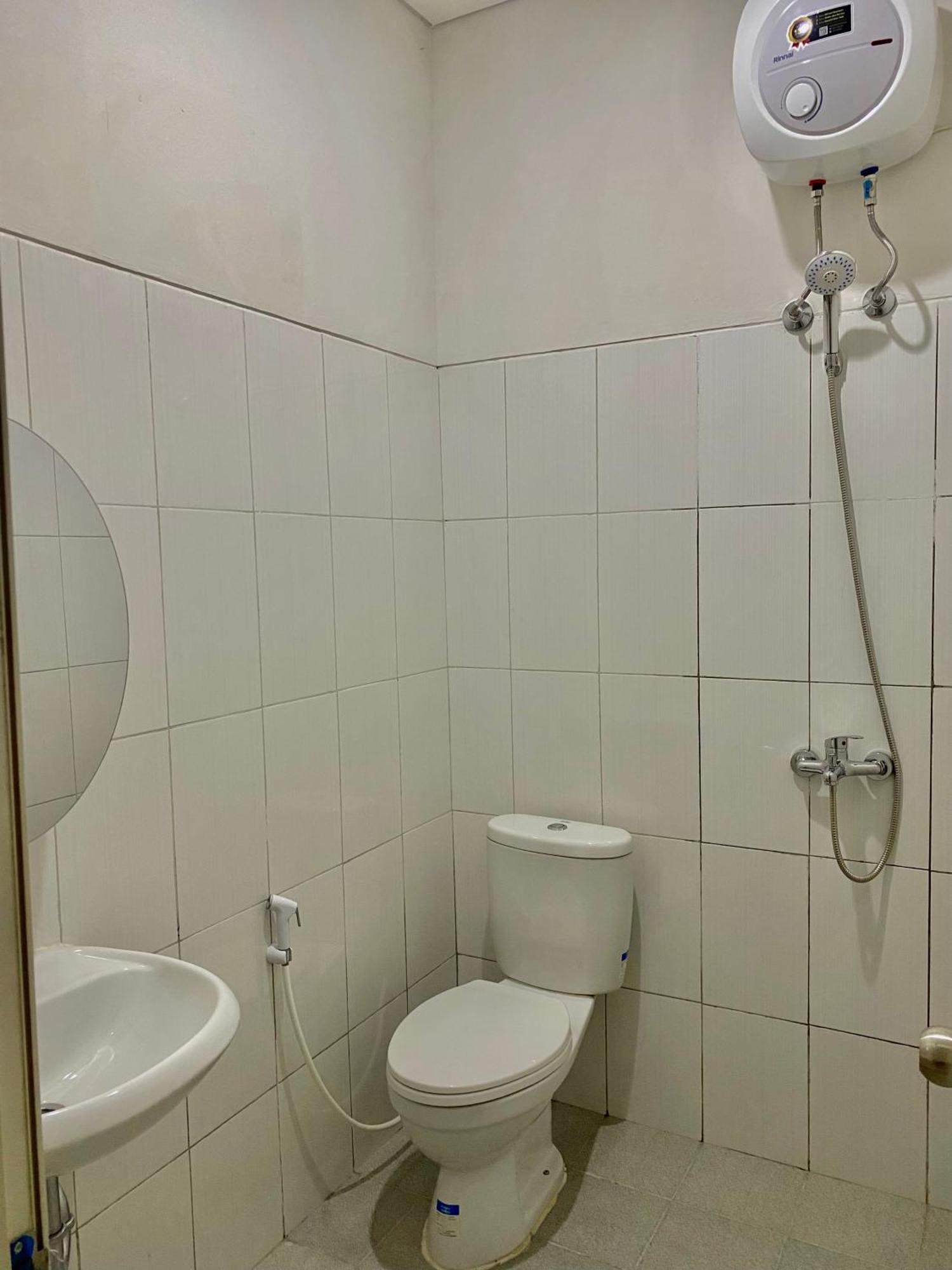 Villa Ku Villa Mu Semarang Exteriér fotografie